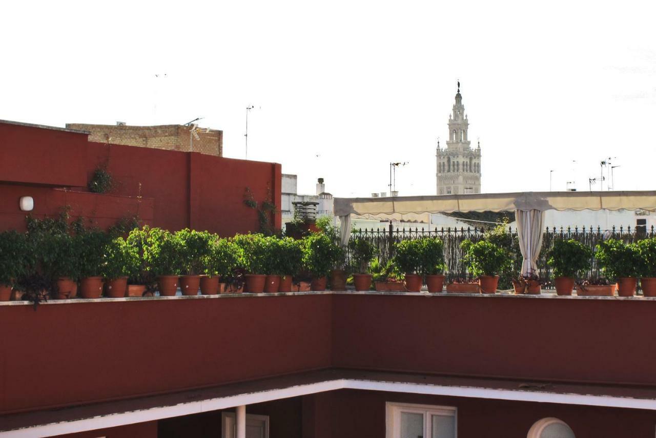 La Casa Del Conde Ybarra Apartment Seville Exterior photo